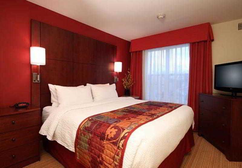 Residence Inn By Marriott Woodbridge Edison/Raritan Center Εξωτερικό φωτογραφία